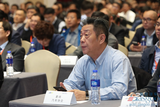 電動(dòng)汽車，電動(dòng)汽車百人會(huì)，中美貿(mào)易戰(zhàn)，外資股比限制,新能源汽車外資股比,中美貿(mào)易戰(zhàn)