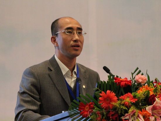 康艷兵:中國新能源汽車產(chǎn)業(yè)面臨新機遇