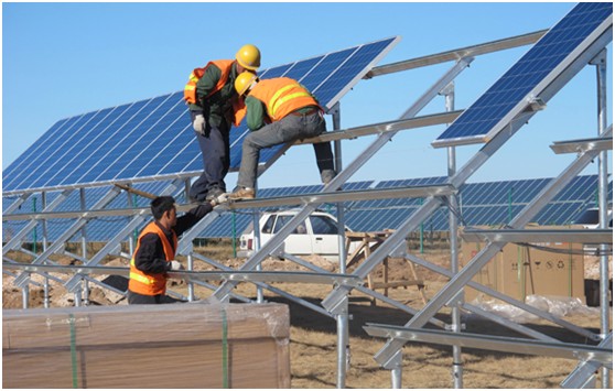 特點1：&ldquo;突擊搶裝&rdquo;現(xiàn)象突出