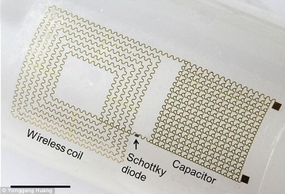 用于這類(lèi)電池的無(wú)線電力傳輸系統(tǒng)將使這些電池?zé)o需直接接觸就可充電。
