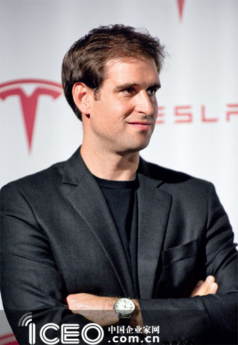 特斯拉聯(lián)合創(chuàng)始人兼CTO斯特勞貝爾（J.B.Straubel）